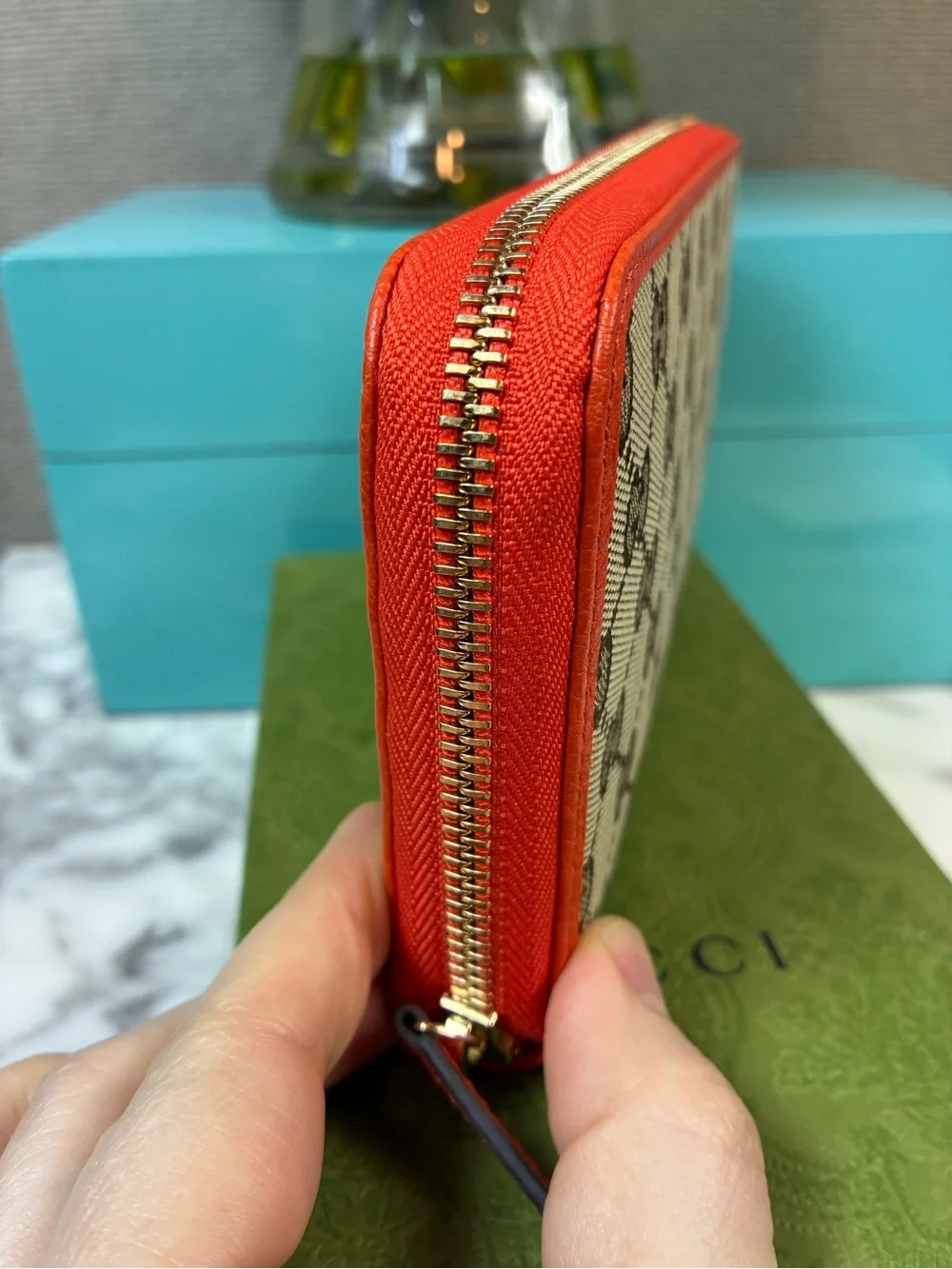 Gucci GG Beige Canvas & Orange Leather Zip-Around Wallet - NWOT Brand New w/ box - Picture 4 of 13